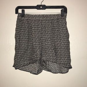 Pattern shorts